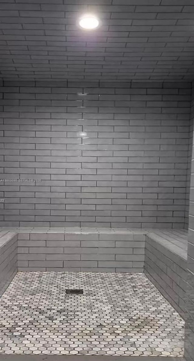 10 SW South River Dr , Unit 802, Miami, FL 33130 Photo