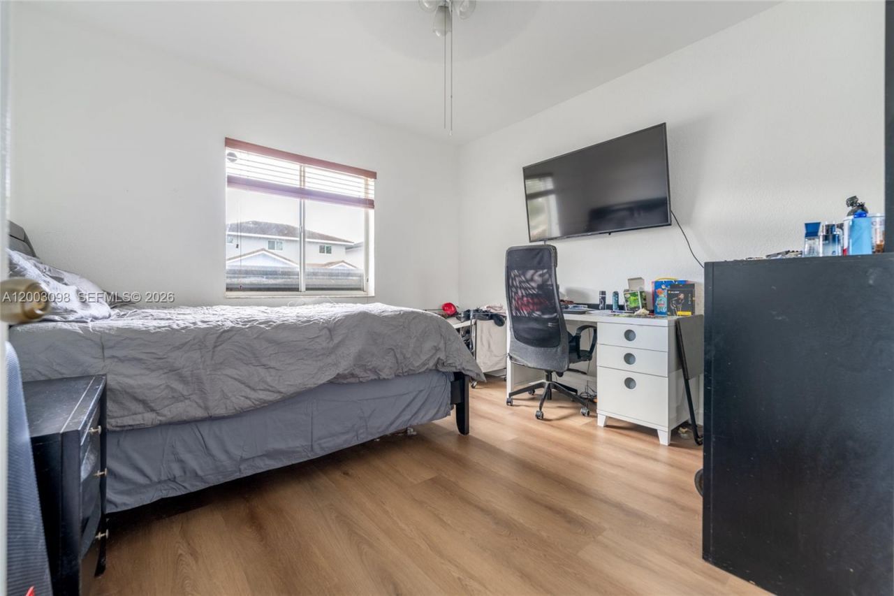 14762 SW 143rd Ter , Miami, FL 33196 Photo