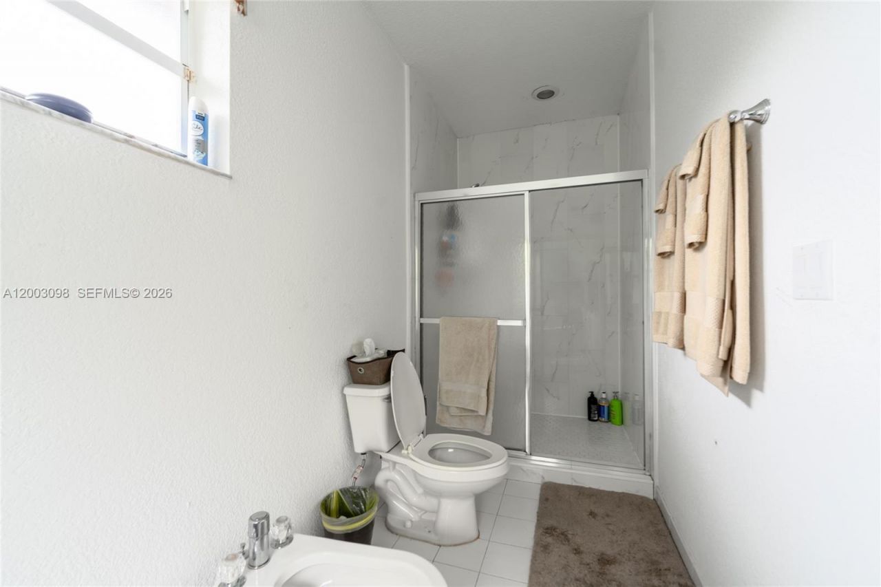 14762 SW 143rd Ter , Miami, FL 33196 Photo