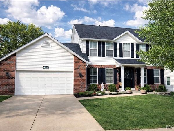 1773 Walters Way , St Charles, MO 63303