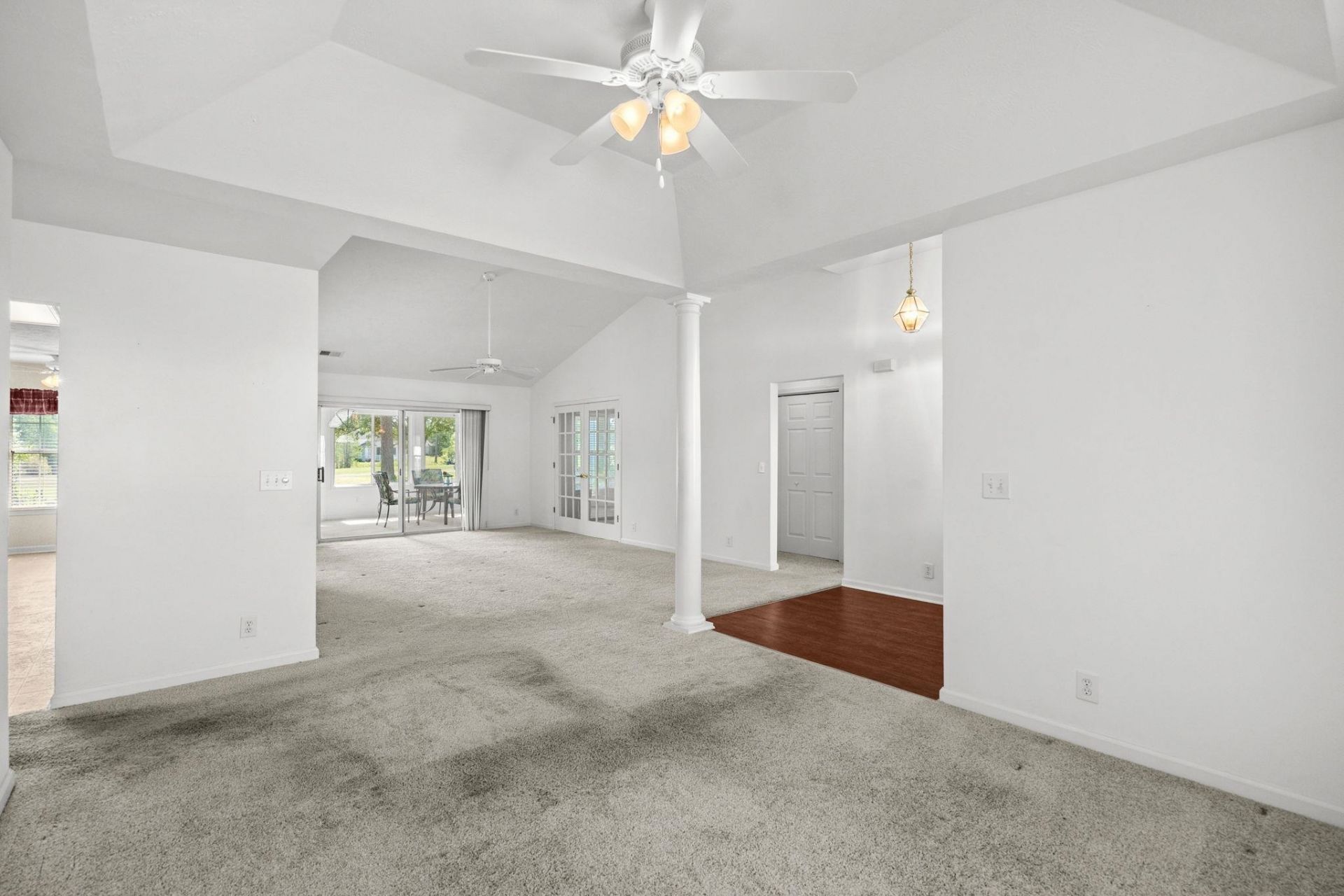 3212 Hermitage Dr.  Photo 5