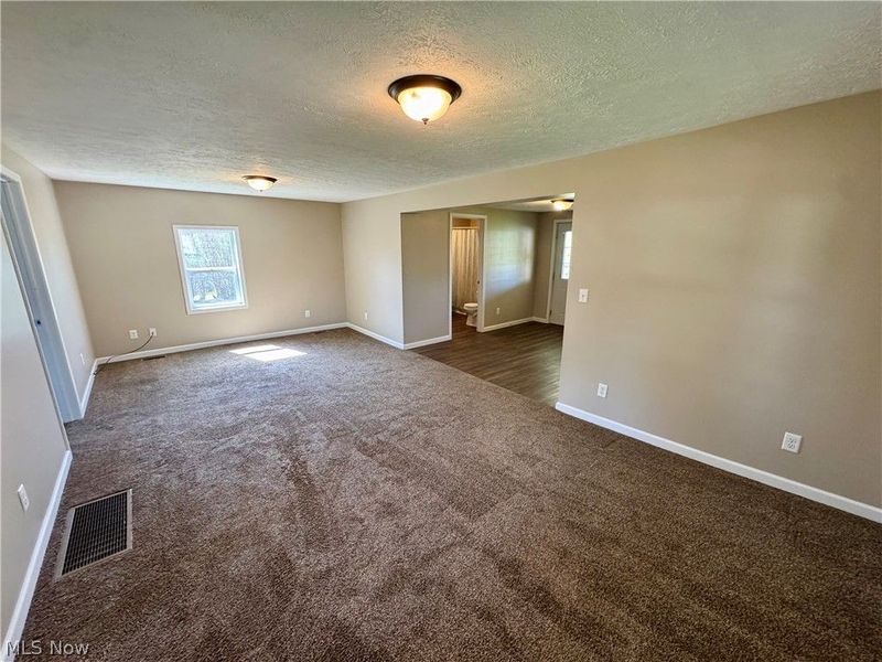 308 N Chestnut Street N, Gnadenhutten, OH 44629 Photo 5