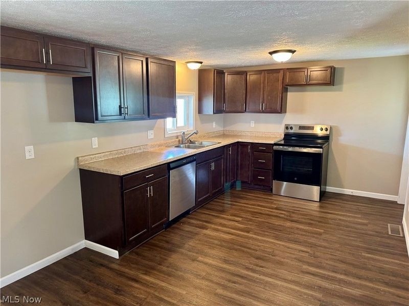 308 N Chestnut Street N, Gnadenhutten, OH 44629 Photo 9