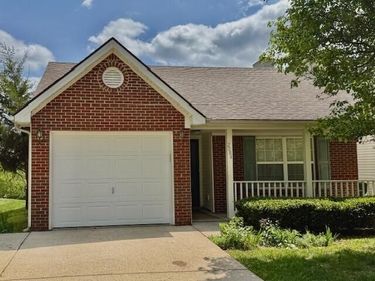 2084 Stonewood Lane, Lexington, KY 40509