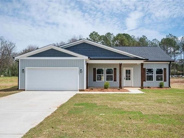 512 Branch Street , Cedartown, GA 30125