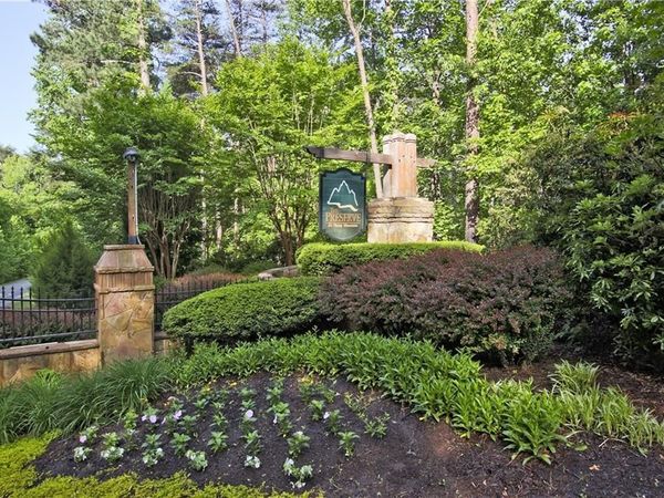 161 Sharp Mountain Parkway , Jasper, GA 30143