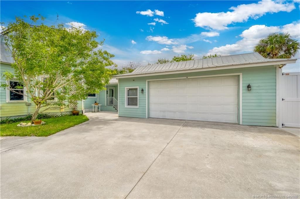 11995 S Indian River Drive, Jensen Beach, FL 34957 Photo