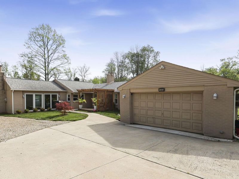 10618 Riverside Drive, Powell, OH 43065 Photo 3