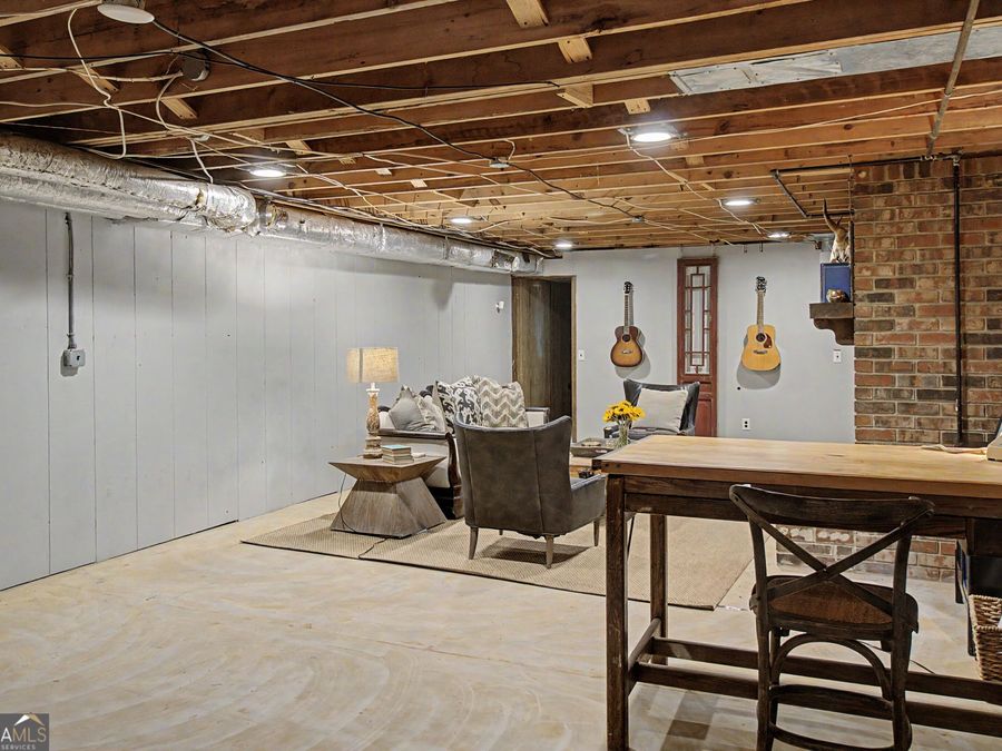 Property Image 112