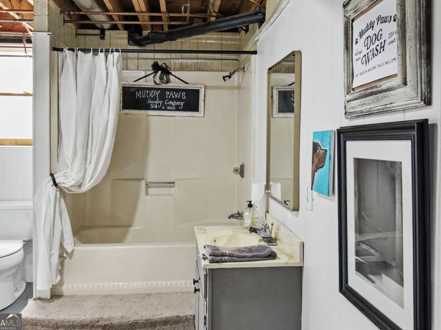 Property Image 100