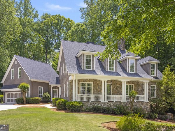 1863 Baynham Drive, Dunwoody, GA 30338