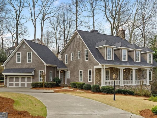 1863 Baynham Drive, Dunwoody, GA 30338