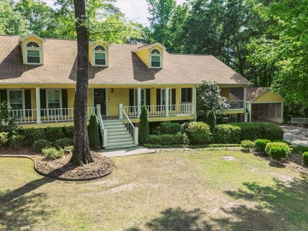 1132 Saint Andrews Drive, Macon, GA 31210