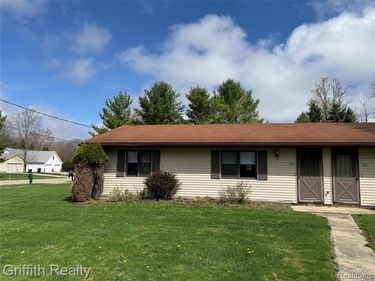 332 Garden Lane, Fowlerville Vlg, MI 48836