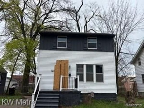 15040 Sussex Street , Detroit, MI 48227