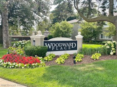 1115 N Old Woodward Avenue, Birmingham, MI 48009