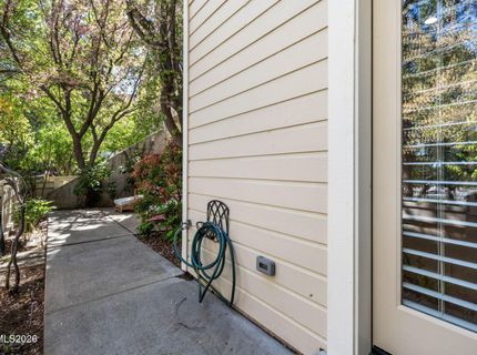 3885 Chinook Creek Road, Reno, NV 89519 Photo