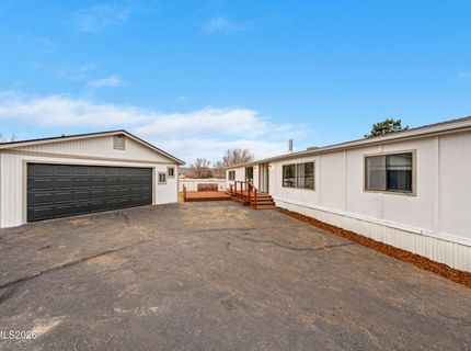 16370 Enargite Circle, Reno, NV 89521 Photo