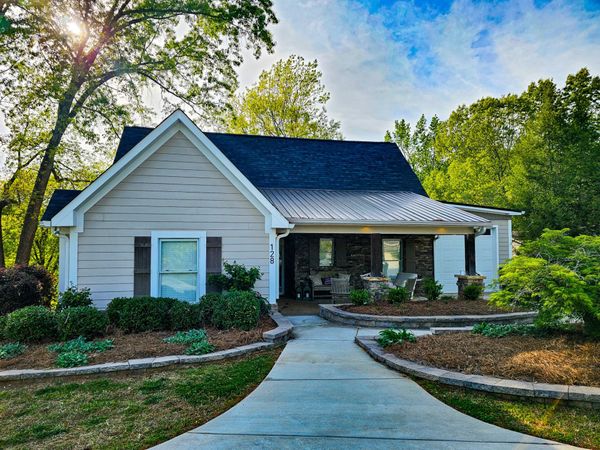 128 Holly Tree Dr , Estill Springs, TN 37330