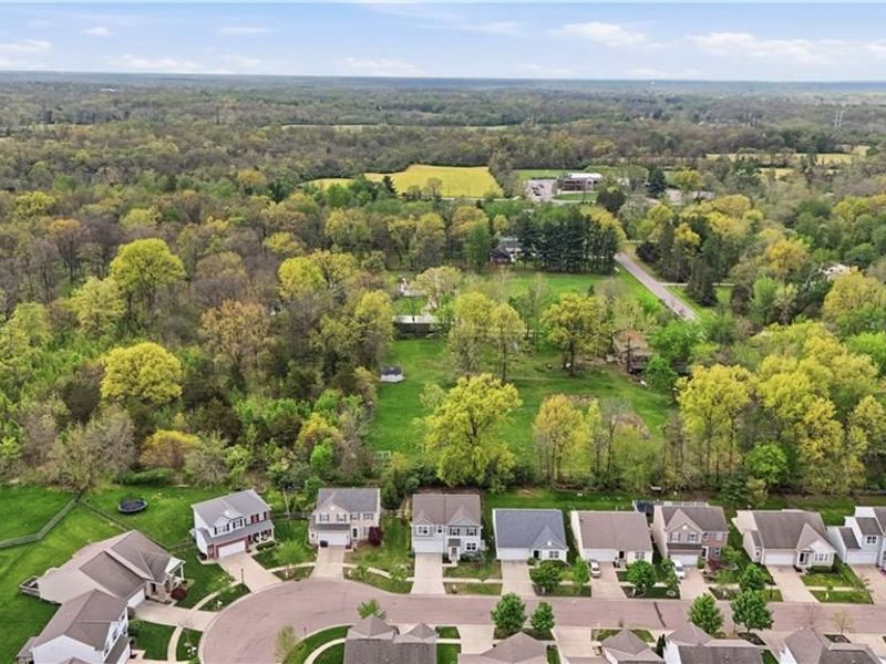 413 Hennepin Drive, Hamilton Township, OH 45039 Photo 28