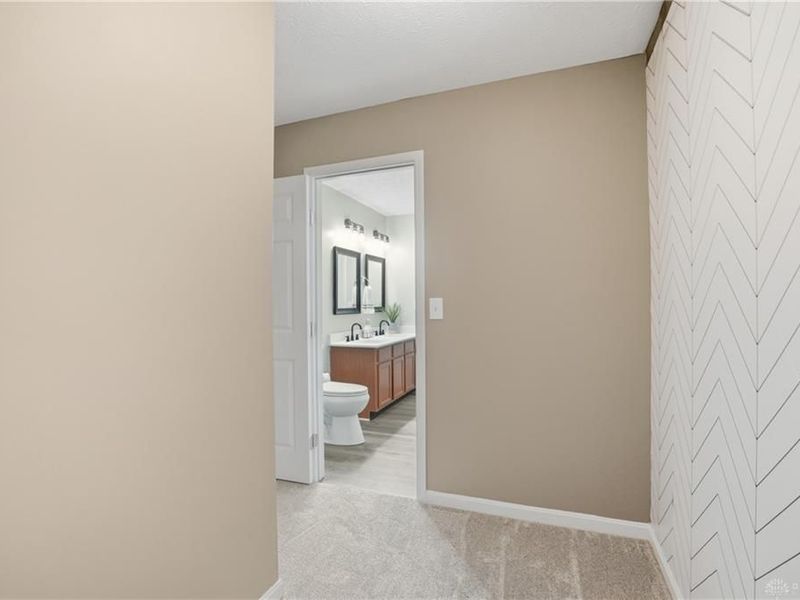 413 Hennepin Drive, Hamilton Township, OH 45039 Photo 7