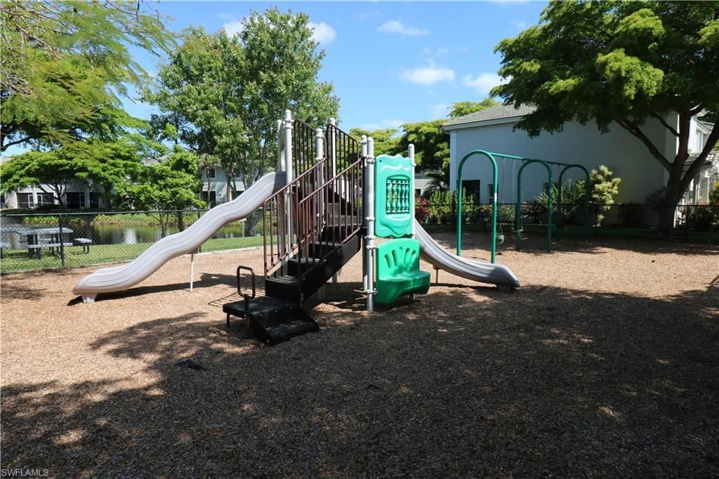 8287 Pacific Beach Dr , Fort Myers, FL 33966 Photo