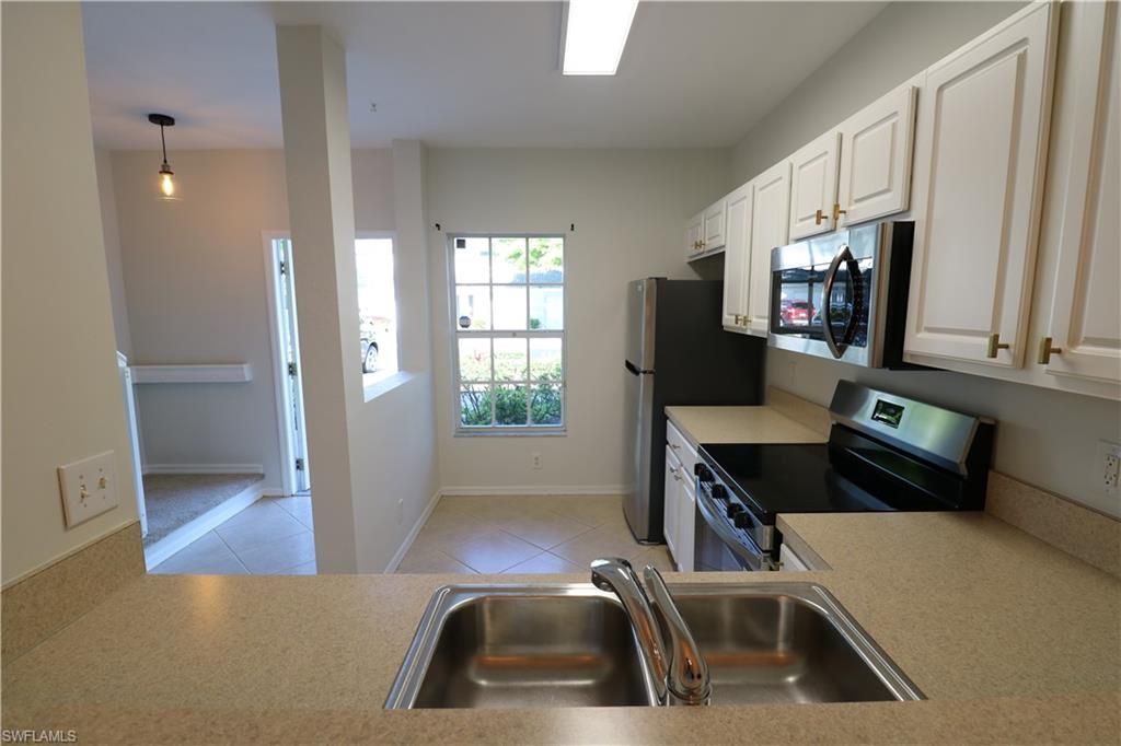 8287 Pacific Beach Dr, Fort Myers, FL 33966 Photo
