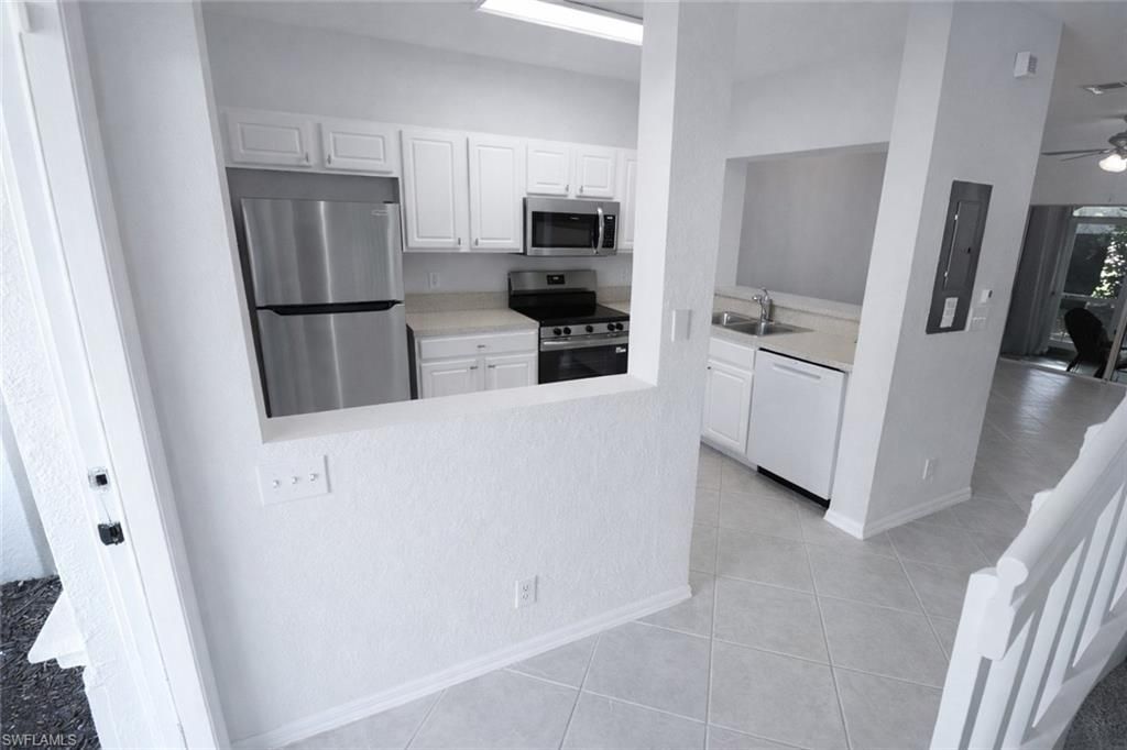 8287 Pacific Beach Dr, Fort Myers, FL 33966 Photo