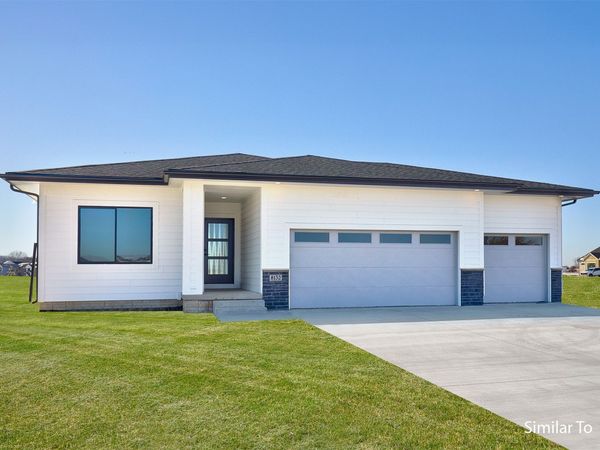 602 Walker Street, Polk City, IA 50226