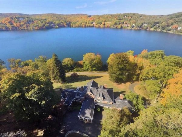 262 Tuxedo Road , Tuxedo Park, NY 10987