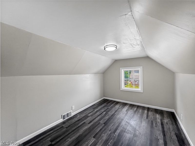 813 W 17th Street , Lorain, OH 44052 Photo 11