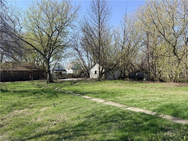 813 W 17th Street , Lorain, OH 44052 Photo 18