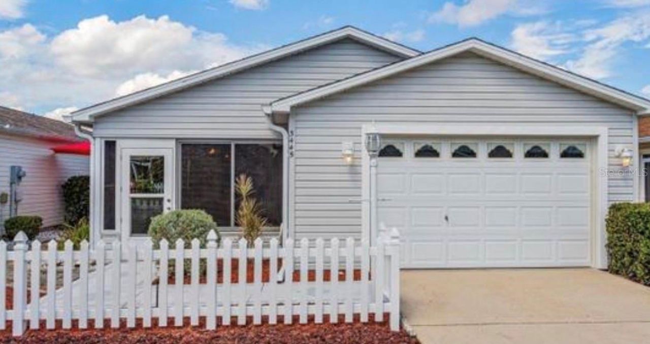 3445 Roanoke Street , The Villages, FL 32162 Main Photo