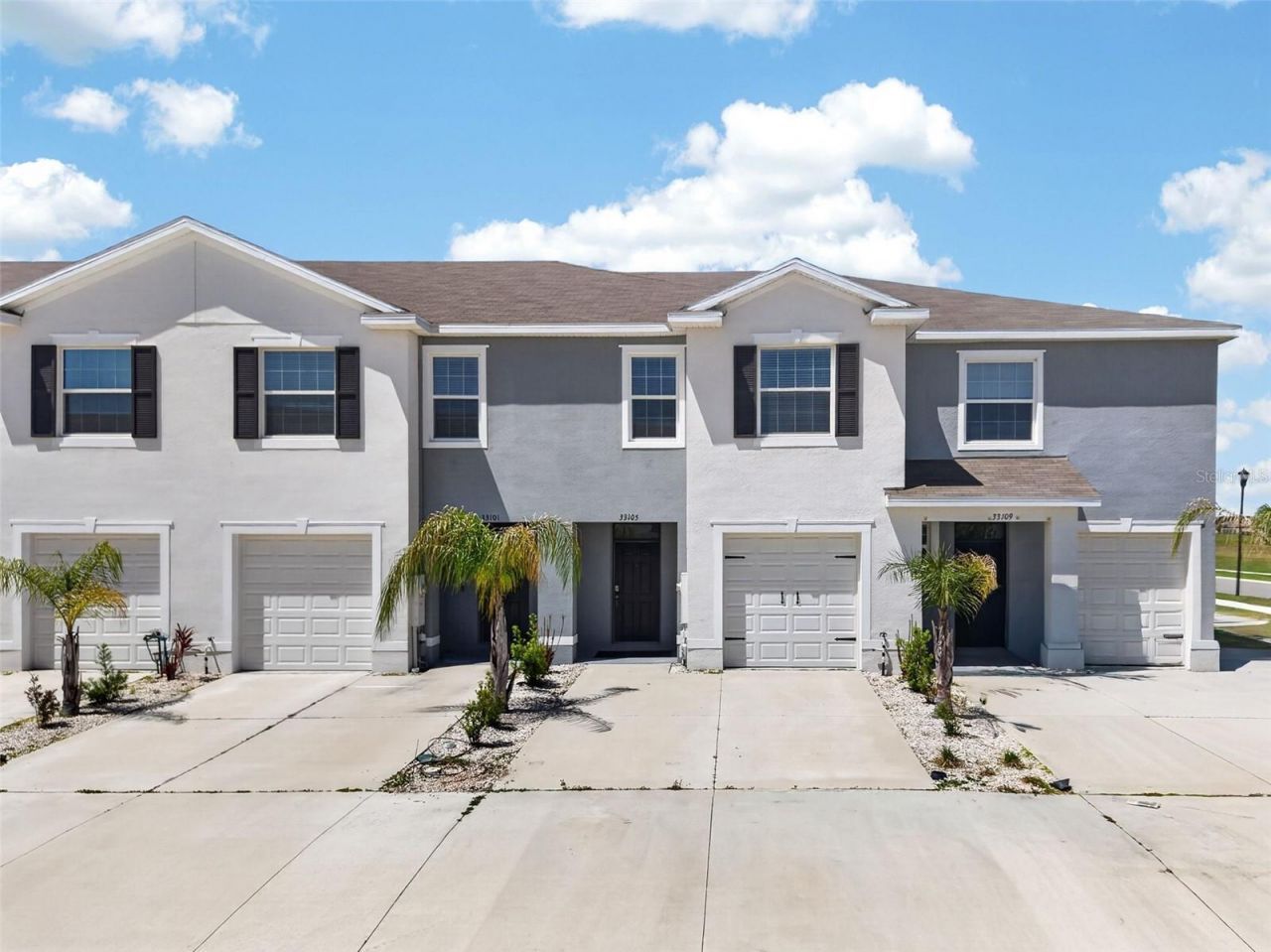 33105 Major Oak Drive, Wesley Chapel, FL 33545 Main Photo