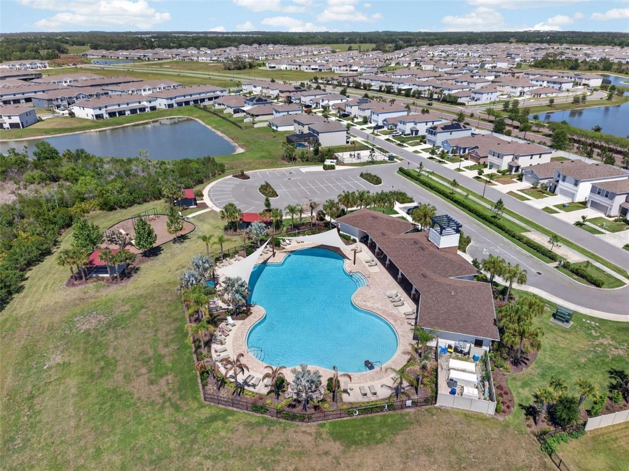 33105 Major Oak Drive, Wesley Chapel, FL 33545 Photo