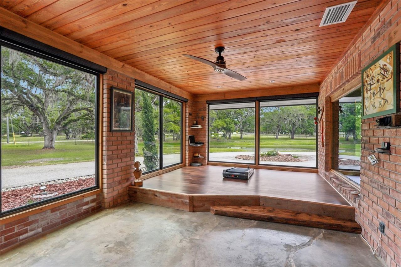 27616 Miller Road, Dade City, FL 33525 Photo