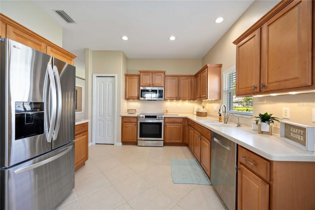 8769 Monterey Bay Loop, Bradenton, FL 34212 Photo