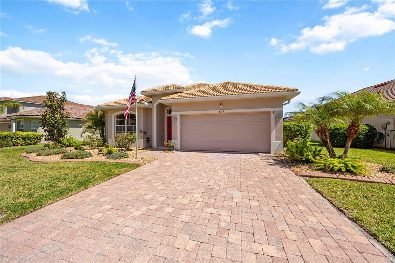 8769 Monterey Bay Loop, Bradenton, FL 34212 Photo