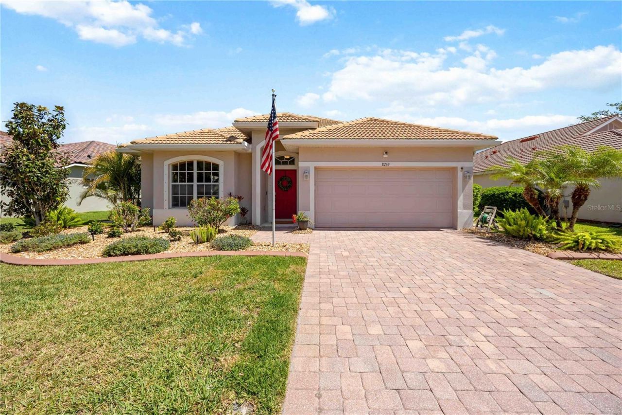 8769 Monterey Bay Loop, Bradenton, FL 34212 Photo