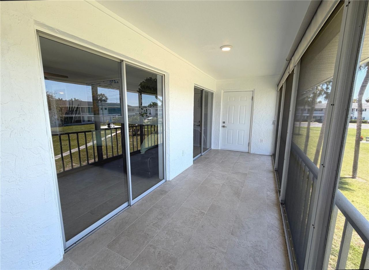 102 46th Avenue Terrace W, Unit 403, Bradenton, FL 34207 Photo