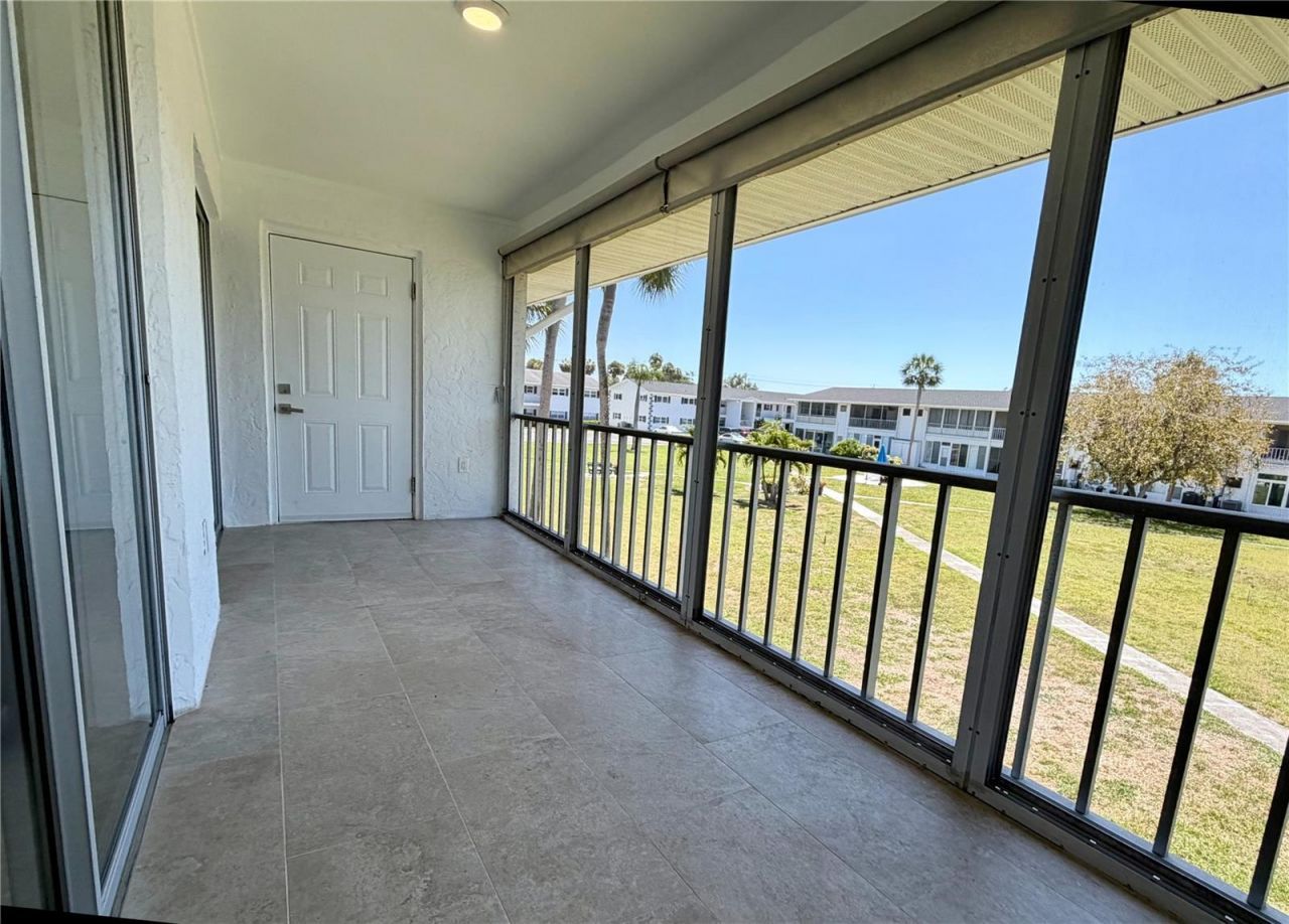 102 46th Avenue Terrace W, Unit 403, Bradenton, FL 34207 Photo