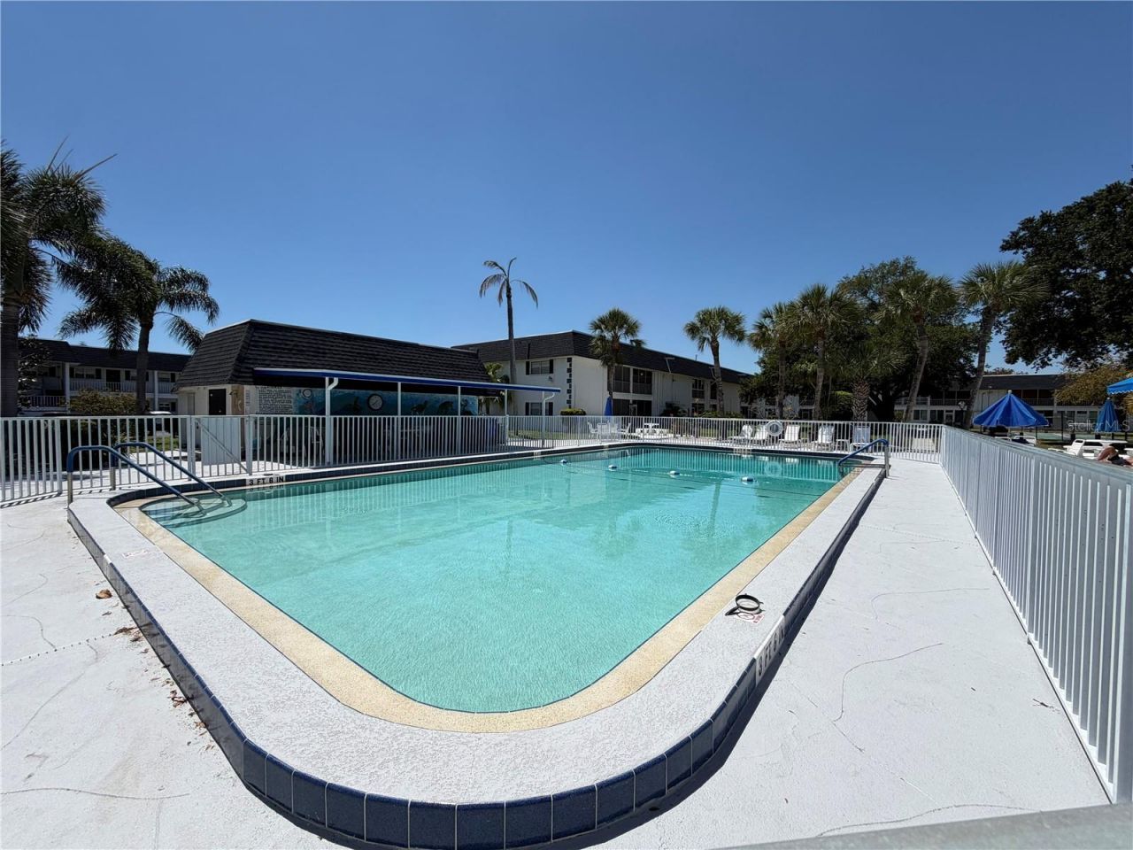 102 46th Avenue Terrace W, Unit 403, Bradenton, FL 34207 Photo
