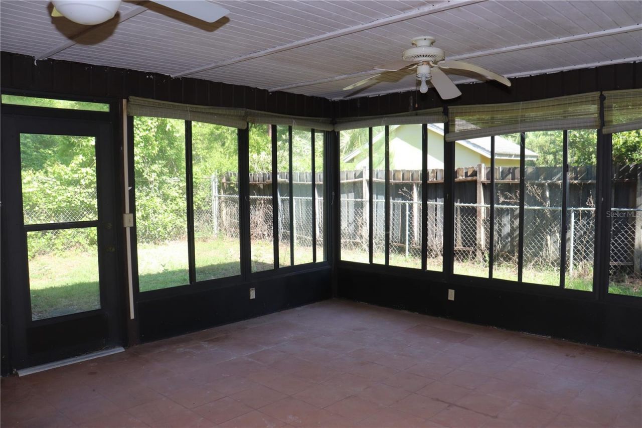 1112 NE 130 Terrace , Silver Springs, FL 34488 Photo