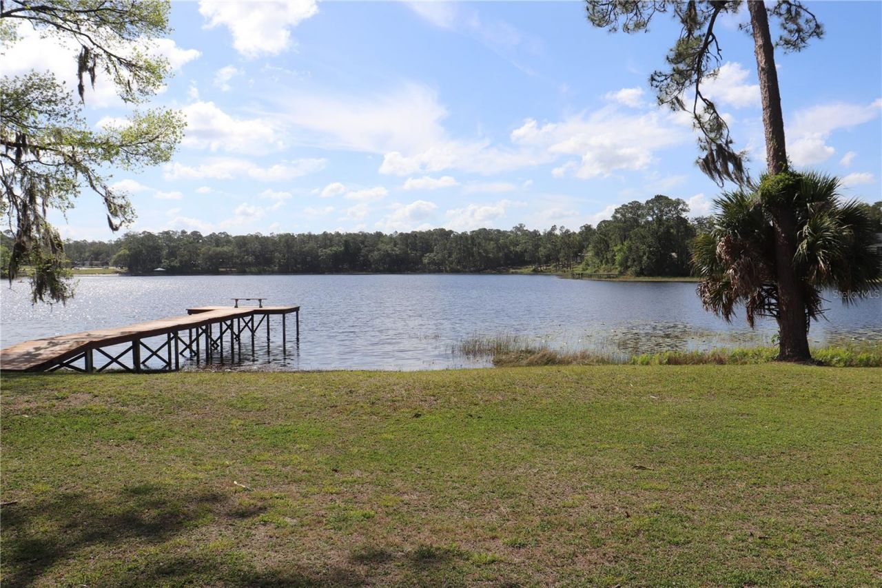 1112 NE 130 Terrace , Silver Springs, FL 34488 Photo