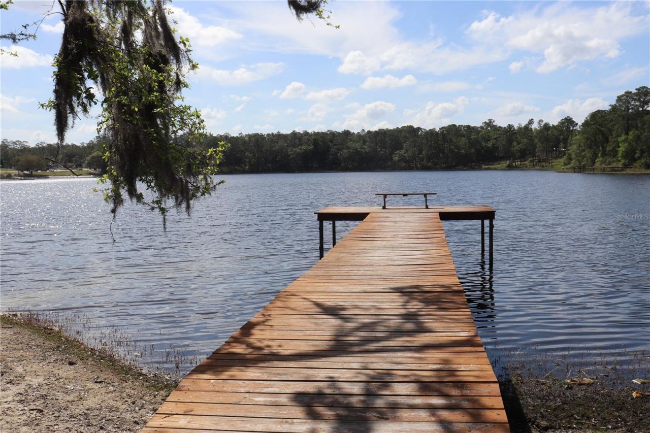 1112 NE 130 Terrace , Silver Springs, FL 34488 Photo