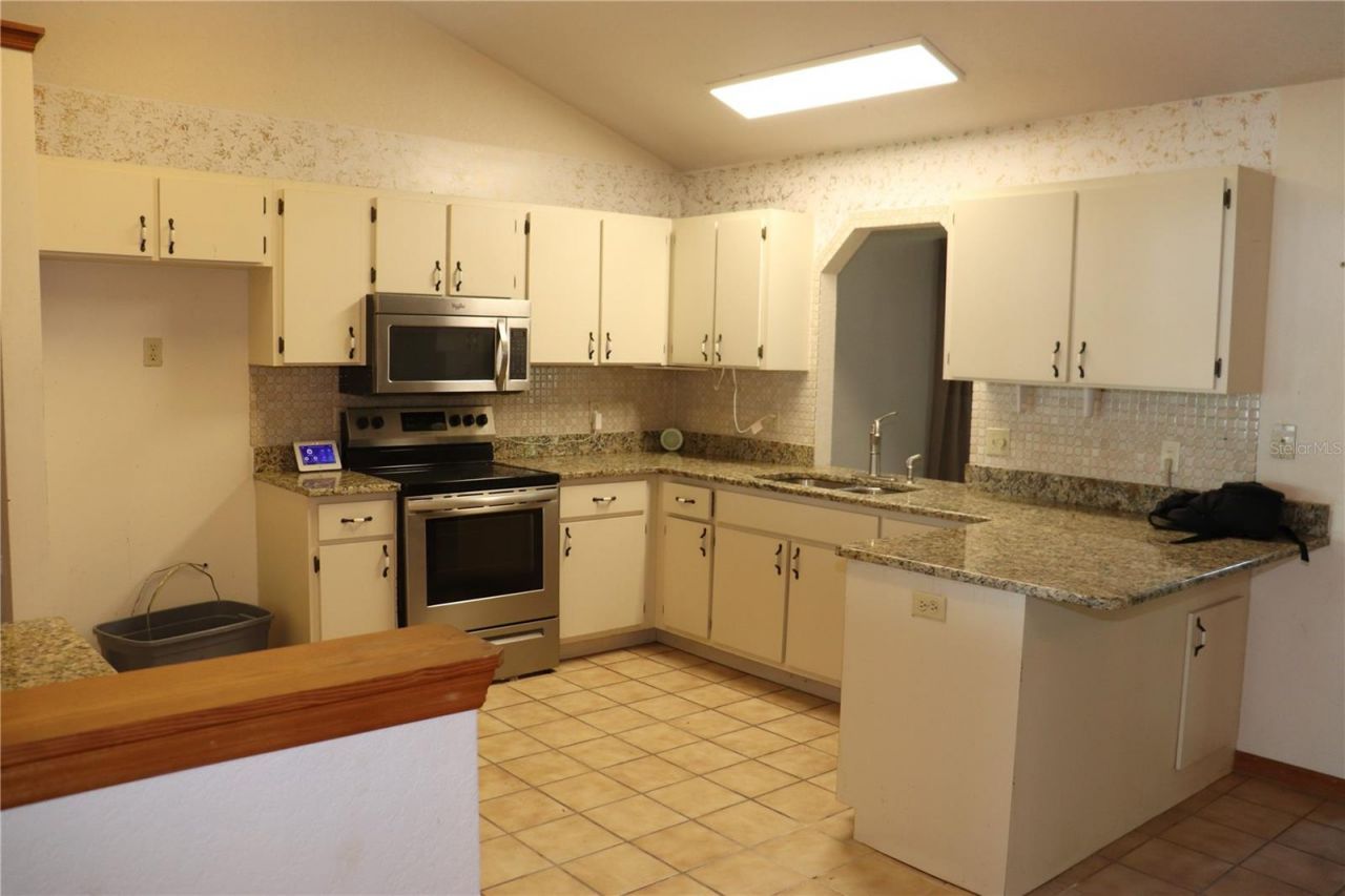 1112 NE 130 Terrace , Silver Springs, FL 34488 Photo