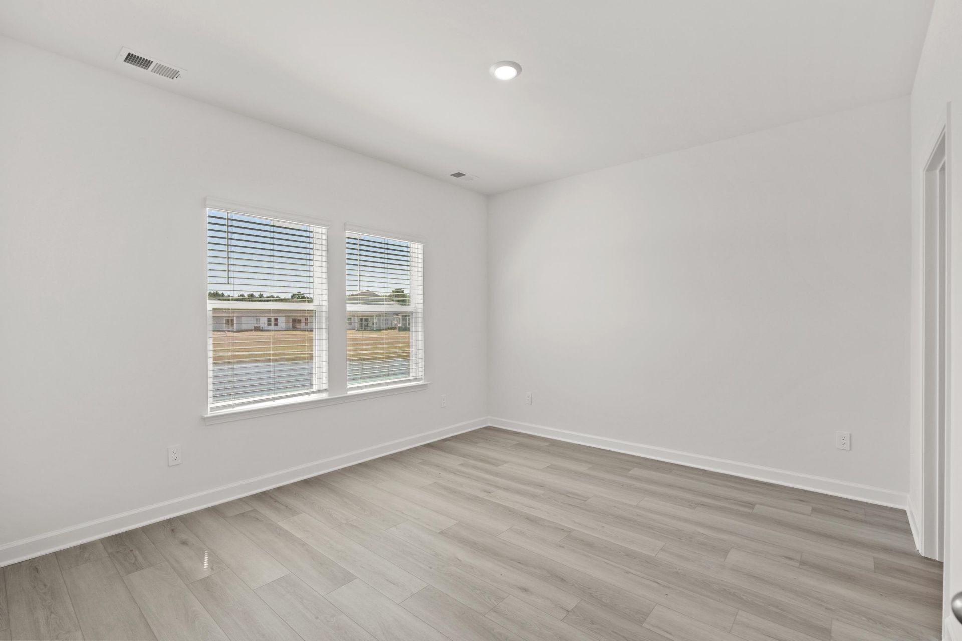 304 Jessamine St.  Photo 11