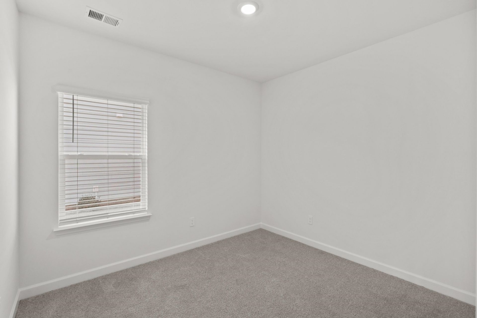 304 Jessamine St.  Photo 13