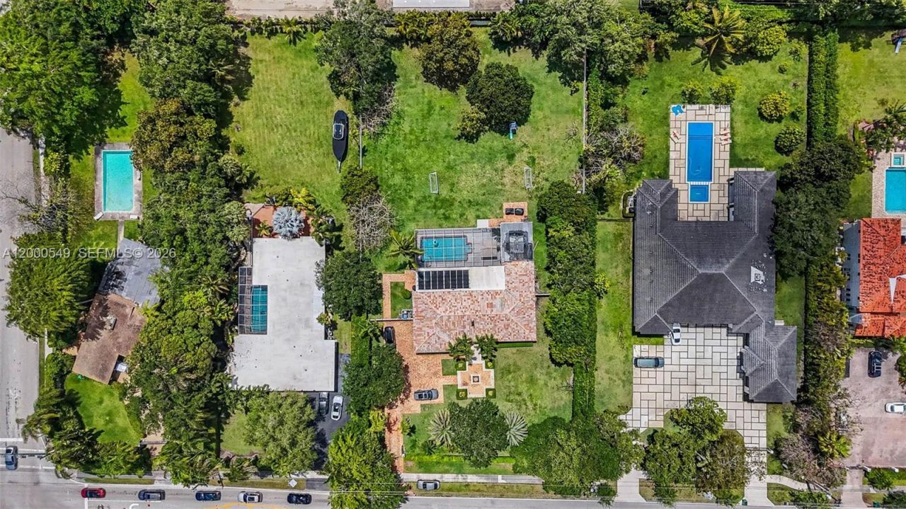 7230 SW 104th St , Pinecrest, FL 33156 Photo