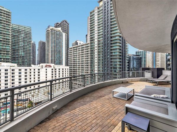 60 SW 13t St , Unit 1124, Miami, FL 33130